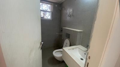 Image of 1090 Sq.ft 3 BHK Builder Floor for rent in Signature Global City 92 Phase 1, Sector 92, Gurgaon for Rs. 29000
