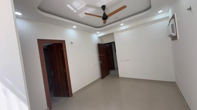 Bedroom Image of 1551 Sq.ft 3 BHK Apartment / Flat for rent in Phase 2 Noida for Rs. 32000