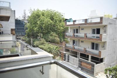 Balcony Image of 2700 Sq.ft 3 BHK Builder Floor for sale in Business Uppal South Big Block, Sector 49 Gurgaon for Rs. 27000000