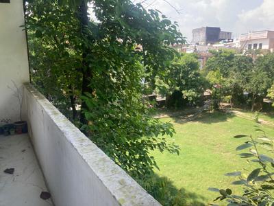 Balcony Image of 1000 Sq.ft 2 BHK Builder Floor for rent in Pratap Vihar Ghaziabad for Rs. 25000