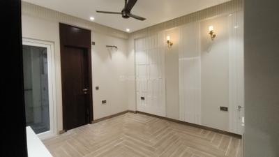 Bedroom Image of 2800 Sq.ft 5 BHK Builder Floor for sale in Indirapuram Ghaziabad for Rs. 38000000