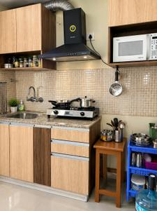 Kitchen Image of 450 Sq.ft 1 RK Studio for rent in Supertech Ecociti, Sector 137 Noida for Rs. 21000