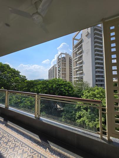 Sector 25, DLF Phase 2 Main Image 1