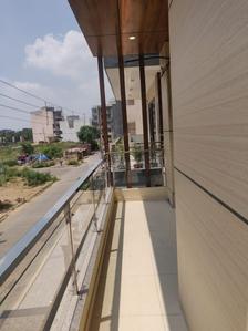 Balcony Image of 2200 Sq.ft 3 BHK Builder Floor for sale in Sector 10 Gurgaon for Rs. 22400000