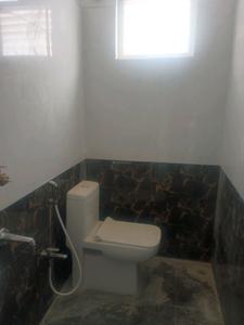 Common Bathroom Image of 1360 Sq.ft 2 BHK Apartment / Flat for sale in SMR Vinay Iconia, Kondapur Hyderabad for Rs. 12920001
