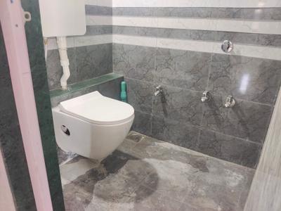 Image of 800 Sq.ft 2 BHK Apartment / Flat for sale in Maninagar, Ahmedabad for Rs. 4300000