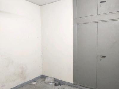 Bedroom Image of 1150 Sq.ft 3 BHK Apartment / Flat for sale in GH 14 DDA MIG, Paschim Vihar New Delhi for Rs. 12000000