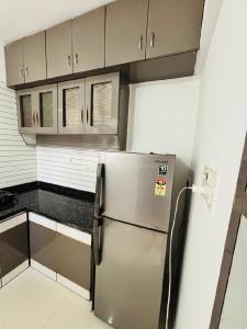 Kitchen Image of 630 Sq.ft 2 BHK Apartment / Flat for rent in Rahul Eastview II, Hadapsar Pune for Rs. 19000