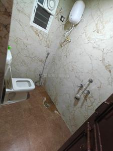 Bathroom Image of 1250 Sq.ft 2 BHK Apartment / Flat for rent in Laxminagar Nagpur for Rs. 30000