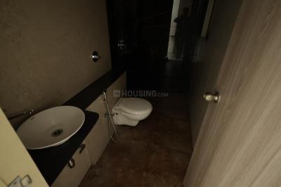 Bathroom Image of 850 Sq.ft 2 BHK Apartment / Flat for sale in Unique Vistas, Thane West Thane for Rs. 15700000
