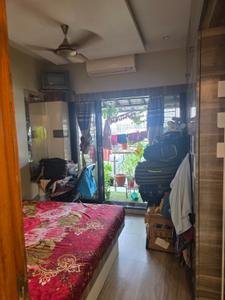 Bedroom Image of 1000 Sq.ft 3 BHK Apartment / Flat for rent in Relcon Rajatdhaulagiri, Vile Parle East Mumbai for Rs. 125000