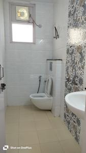 Bathroom Image of 1800 Sq.ft 3 BHK Apartment / Flat for rent in Green Park Extension New Delhi for Rs. 85000