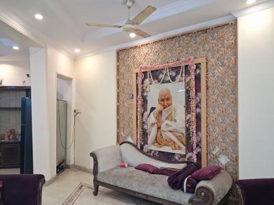 Living Room Image of 1800 Sq.ft 3 BHK Builder Floor for rent in Kirti Nagar New Delhi for Rs. 57000