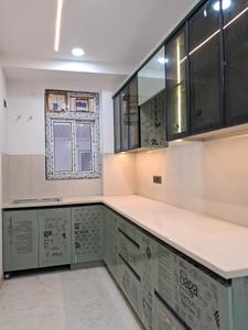 Kitchen Image of 1725 Sq.ft 3 BHK Apartment / Flat for sale in Vantara Elite Luxury Homes, Sector 102 Noida for Rs. 8500000