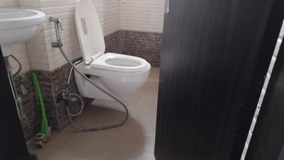 Image of 1900 Sq.ft 4 BHK Apartment / Flat for rent in Sector 11 Dwarka, New Delhi for Rs. 55000