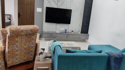 Living Room Image of 1050 Sq.ft 2 BHK Apartment / Flat for rent in Yashada Vantage Twenty One, Pimple Saudagar Pune for Rs. 38000
