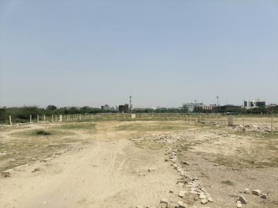 Central 79 Plot View 1
