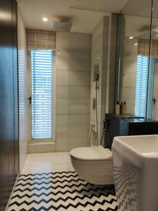 Common Bathroom Image of 1050 Sq.ft 2 BHK Apartment / Flat for sale in RNA NG Eclat, Andheri West Mumbai for Rs. 37300000