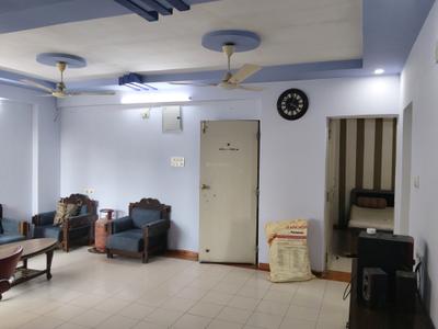 Living Room Image of 1350 Sq.ft 3 BHK Apartment / Flat for rent in Jodhpur Ahmedabad for Rs. 33000