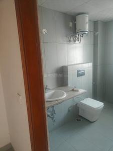 Bathroom Image of 2800 Sq.ft 4 BHK Builder Floor for sale in SS Linden Residential Floors, Sector 84 Gurgaon for Rs. 31000000