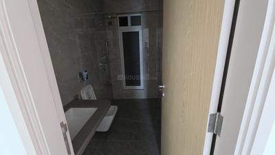 Image of 1600 Sq.ft 3 BHK Apartment / Flat for rent in Monte South, Byculla, Mumbai for Rs. 175000