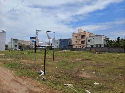 Image of 800 Sq.ft Residential Plot / Land for sale in Red Hills, Chennai for Rs. 2400000