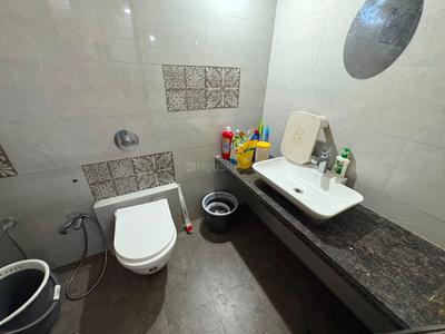 Bathroom Image of 987 Sq.ft 2 BHK Apartment / Flat for sale in Marathon Nexzone Vega, Panvel Navi Mumbai for Rs. 8000000