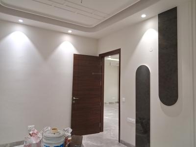 Bedroom Image of 1800 Sq.ft 3 BHK Builder Floor for sale in Paschim Vihar New Delhi for Rs. 35000000
