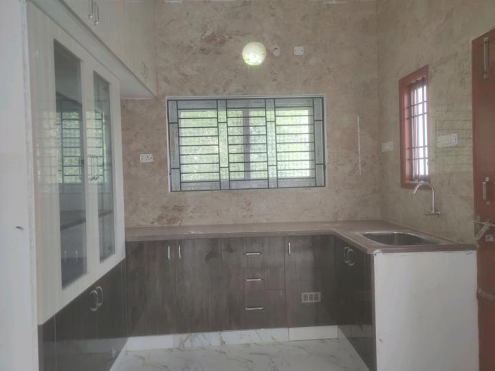 MAJESTIC PLATINUM Main Image 1