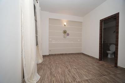 Bedroom Image of 934 Sq.ft 2 BHK Apartment / Flat for sale in Alpine AIG Park Avenue, Noida Extension Greater Noida for Rs. 8500000