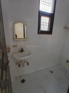 Image of 1800 Sq.ft 3 BHK Builder Floor for rent in Sector 122, Noida for Rs. 27000