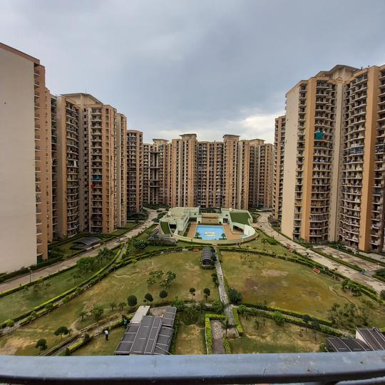 Amrapali Pan Oasis Property Details Video 1
