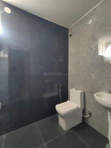 Bathroom Image of 1500 Sq.ft 3 BHK Apartment / Flat for rent in Indira Nagar Bengaluru for Rs. 75000