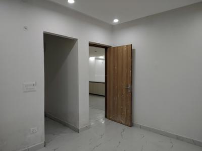 Bedroom Image of 2100 Sq.ft 4 BHK Apartment / Flat for sale in Titania Residency , Phi IV Greater Noida for Rs. 10850000