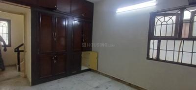 Bedroom Image of 1000 Sq.ft 2 BHK Apartment / Flat for rent in Ekkatuthangal Chennai for Rs. 35005