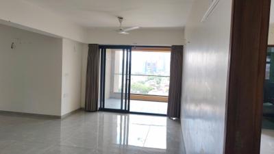 Living Room Image of 3450 Sq.ft 4 BHK Apartment / Flat for rent in Shilp Paradise, Bodakdev Ahmedabad for Rs. 85000