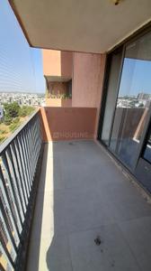 Balcony Image of 2150 Sq.ft 3 BHK Apartment / Flat for rent in Raysan Gandhinagar for Rs. 26000