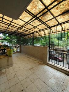 Balcony Image of 2350 Sq.ft 4 BHK Apartment / Flat for sale in DDA Flats Sarita Vihar, Sarita Vihar New Delhi for Rs. 39500000