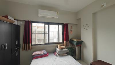 Bedroom Image of 1215 Sq.ft 2 BHK Apartment / Flat for sale in Shivam Pearl 79, Shilaj Ahmedabad for Rs. 6500000