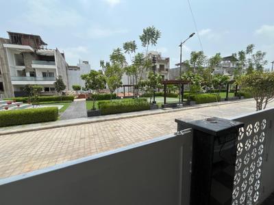 Balcony Image of 1500 Sq.ft 2 BHK Builder Floor for rent in Pardos Okas Enclave, Sushant Golf City Lucknow for Rs. 23000