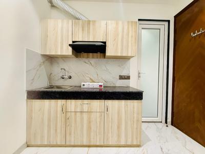 Kitchen Image of 950 Sq.ft 1 RK Apartment / Flat for rent in Sector 46 Gurgaon for Rs. 23000
