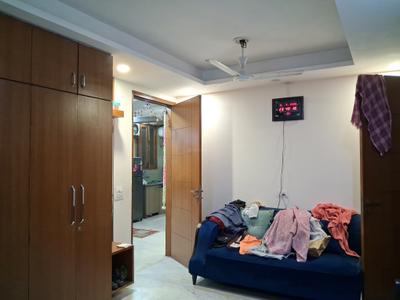 Bedroom Image of 2000 Sq.ft 3 BHK Builder Floor for rent in Raja Garden New Delhi for Rs. 70000
