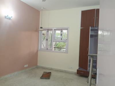 Bedroom Image of 1800 Sq.ft 3 BHK Builder Floor for rent in Shivalik New Delhi for Rs. 60000