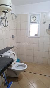 Paramount Pilatus Bathroom One 4