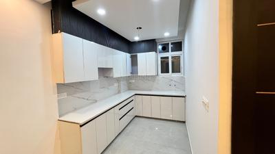 Kitchen Image of 906 Sq.ft 2 BHK Apartment / Flat for sale in Sector 89 Noida for Rs. 4500000