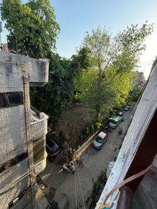 Balcony Image of 450 Sq.ft 1 BHK Apartment / Flat for rent in Lajpat Nagar New Delhi for Rs. 30000