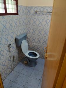 Bathroom Image of 1000 Sq.ft 2 BHK Independent House for rent in Maruthoor Thiruvananthapuram for Rs. 10000