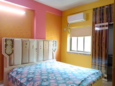 Bedroom Image of 1500 Sq.ft 3 BHK Apartment / Flat for rent in Haltu Kolkata for Rs. 26000