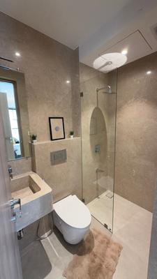 Image of 1300 Sq.ft 3 BHK Apartment / Flat for sale in Khar West, Mumbai for Rs. 105000000