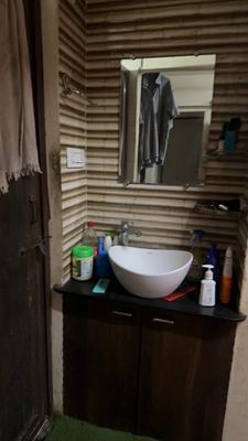 Bathroom Image of 500 Sq.ft 1 BHK Independent House for rent in New Rani Bagh Indore for Rs. 12000